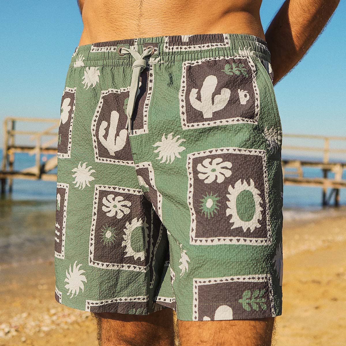 Joshua Tree Everyday Shorts in Green