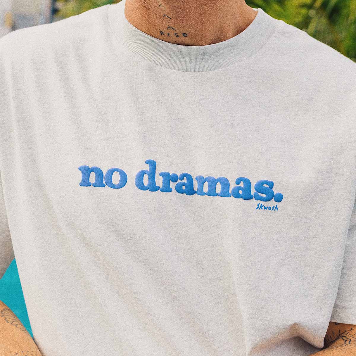 No Dramas Slang Tee in Snow Marl