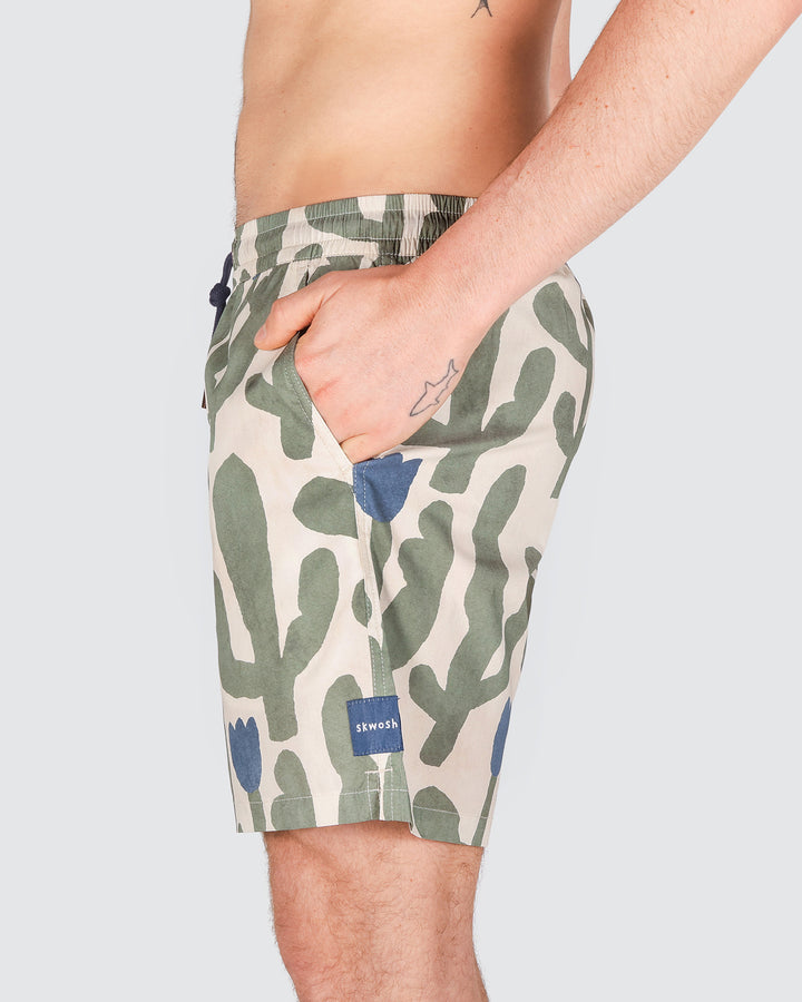 Pablo Prickles Everyday Shorts in Ecru