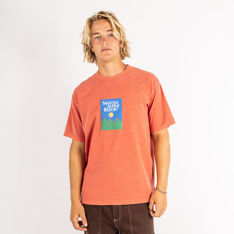 Alpine Time Regular Tee In Red