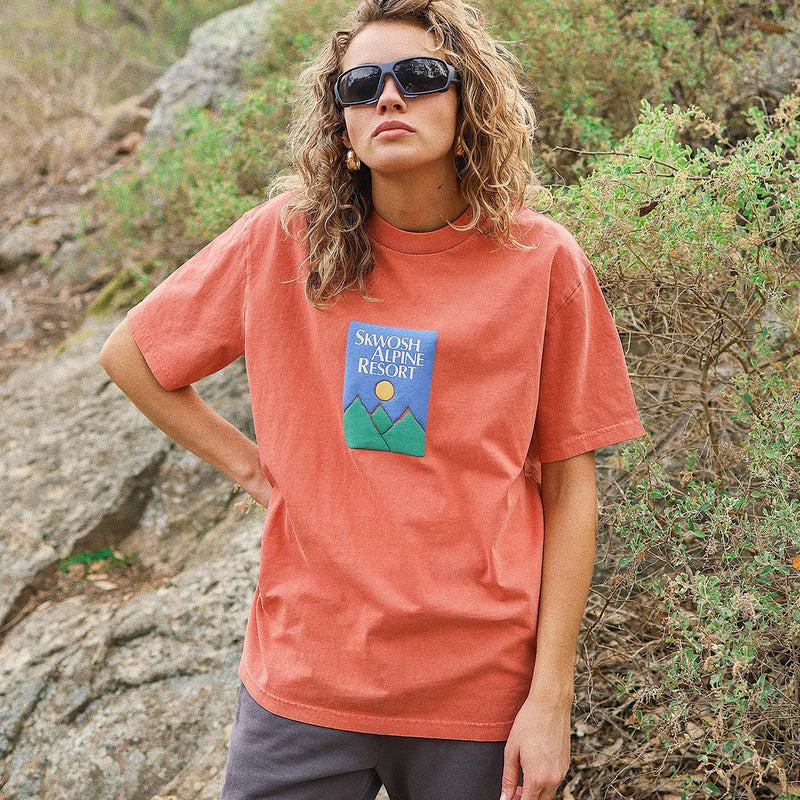 Alpine Time Regular Tee In Red