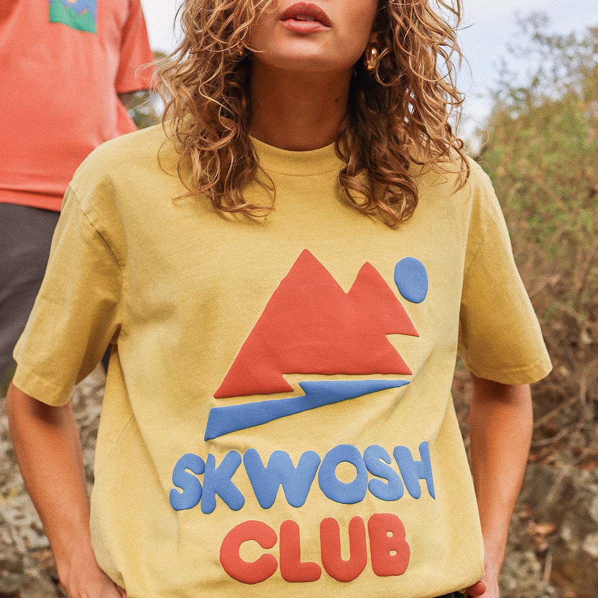 Chunky Mountain Regular Tee In Butter